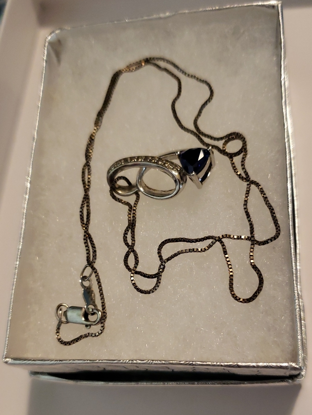 Saphir stone pendant sterling silver With SS Chain